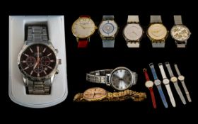 Collection of Watches including a boxed Gentleman's Lorus Chronograph Watch (working at time of
