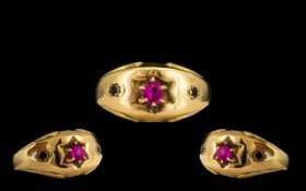 9ct Gold - Attractive 3 Stone Ruby Set Dress Ring. Star-burst Setting, Hallmark Birmingham 1962,