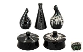 Period Midwinter Jessie Tait ( 7 ) Piece Black and White Assorted Cruet Sets. All Pieces are In Mint