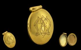 Mid Victorian 15ct Gold Oval Shaped Locket. Hinged Front Marked 15ct To Inside Bale. Excellent