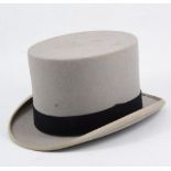 A boxed Harrods grey top hat, 20cm x 16cm size,