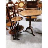 George III style mahogany pedestal table