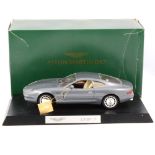 Guiltoy Spain 1:18 scale Aston Martin DB&, with plinth base, and box.
