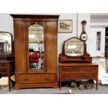 Edwardian inlaid mahogany two-piece bedroom suite,