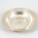 A silver bowl by A&J Zimmerman Ltd, 16.7cm diameter, Birmingham 1916, approx. weight 4.6oz.