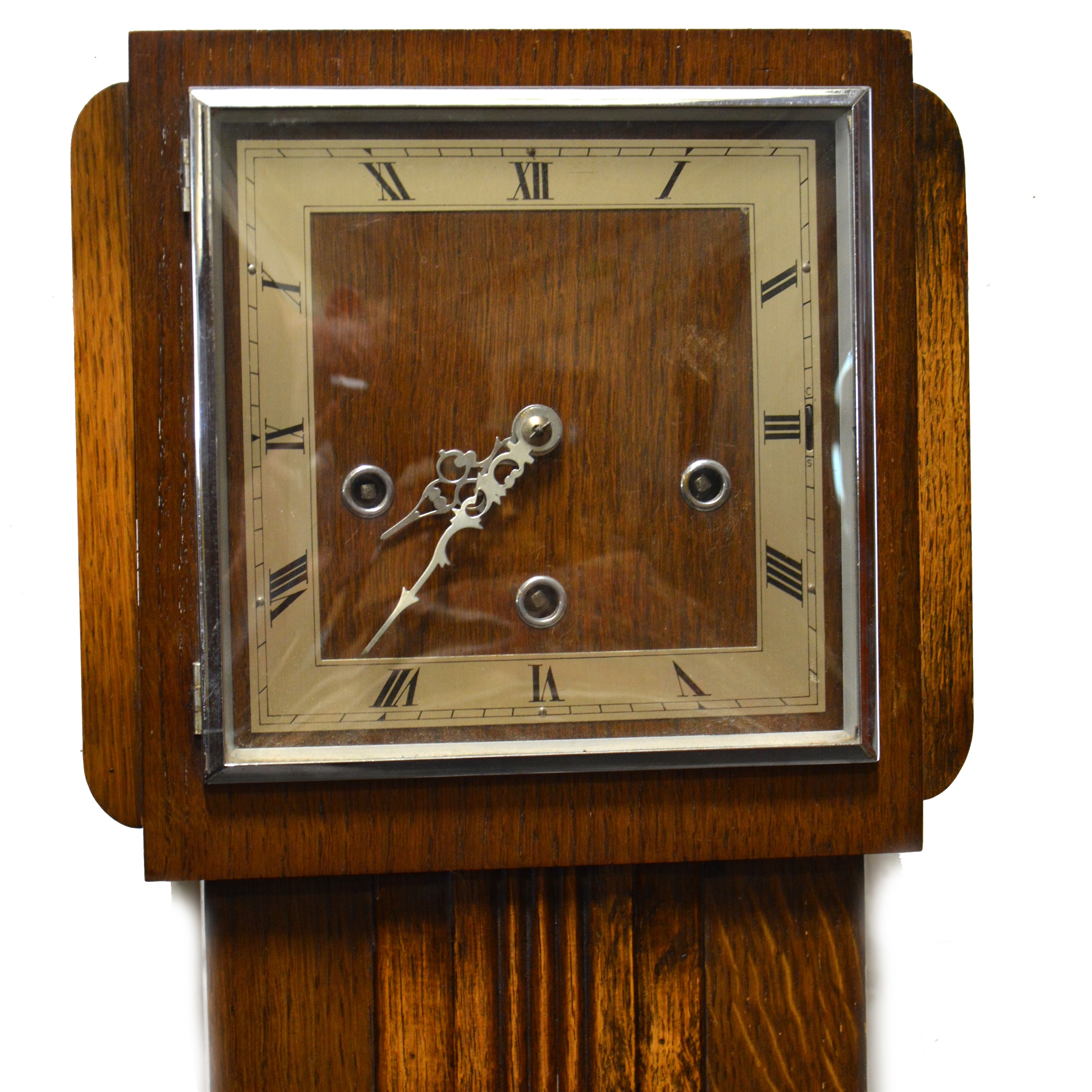 Oak grandmother clock, 1940s, chiming movement.