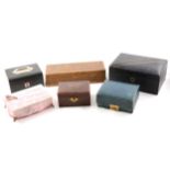 A collection of nineteen jewellery boxes,