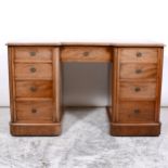 Victorian mahogany dressing table,