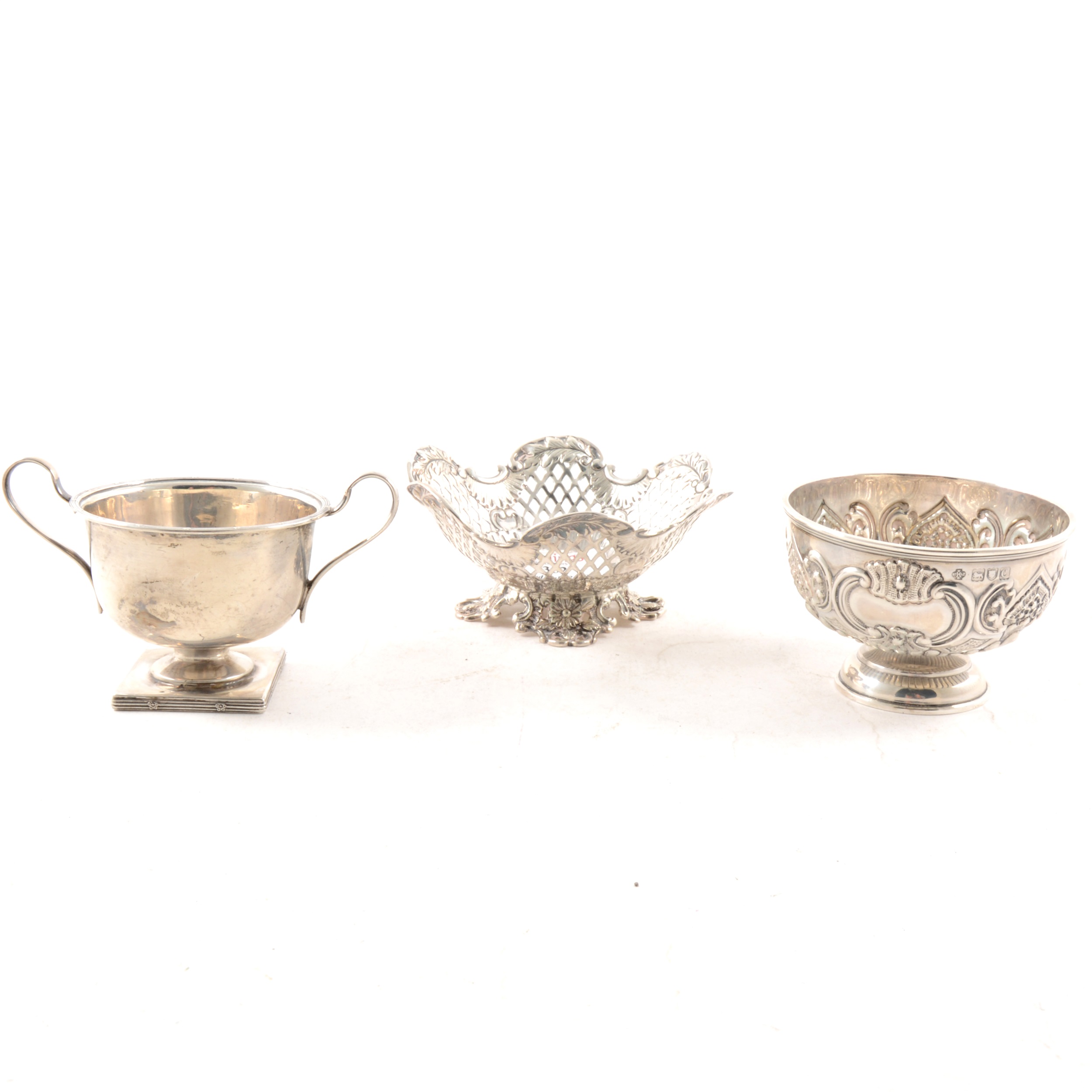 Silver bonbon dish, sugar bowl and trophy,