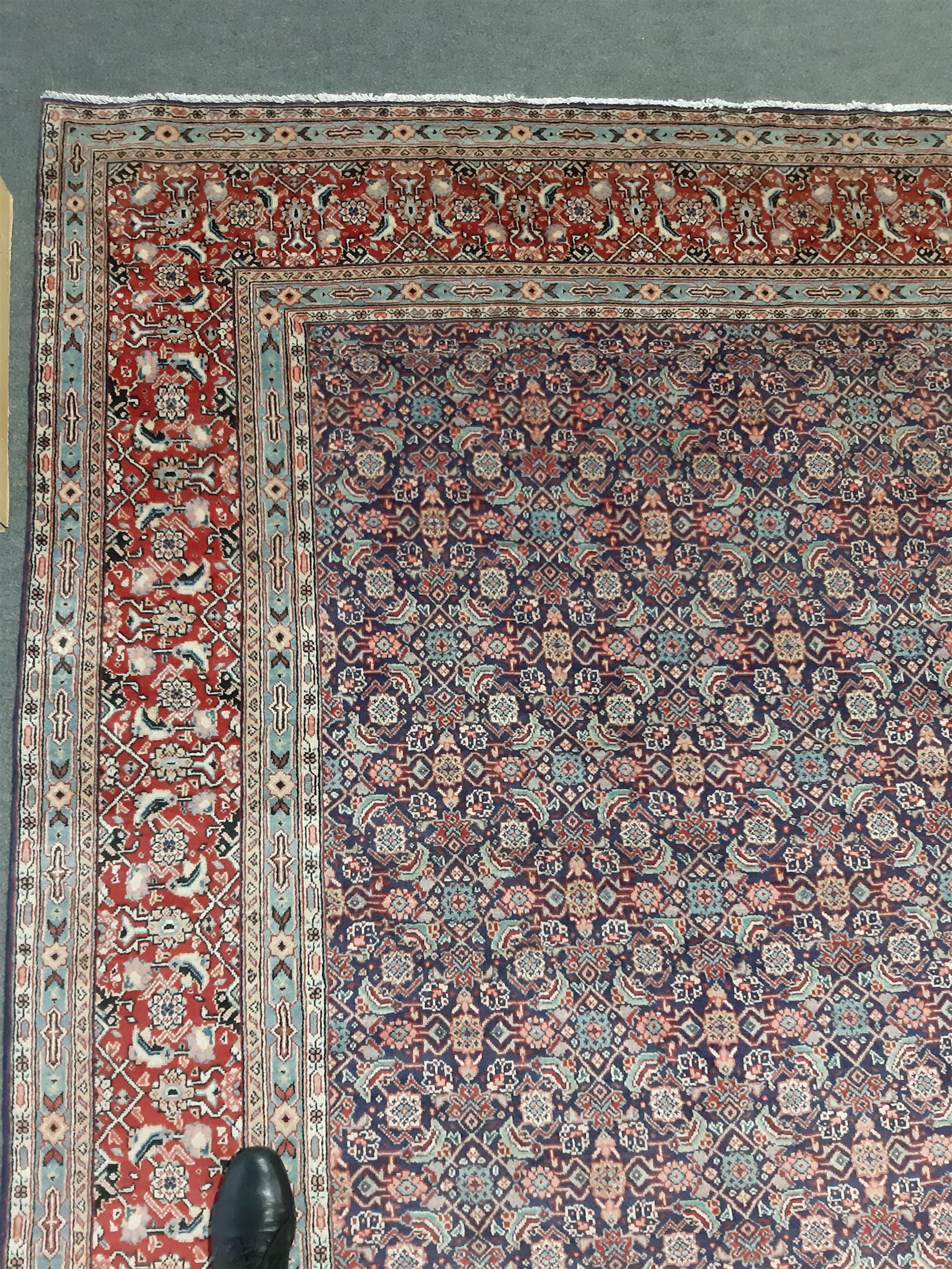 A fine Tabriz carpet - Image 4 of 8