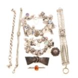 Victorian and later silver and white metal jewellery,