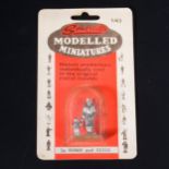 Somerville Modelled Miniatures; no.3a Woman and Child, in blister pack case.