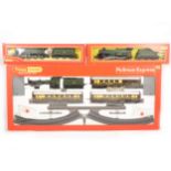 Hornby / Tri-ang OO gauge model railways RS90 set; Pullman Express and two Hall class locomotives.