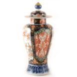 An Imari covered vase, ...