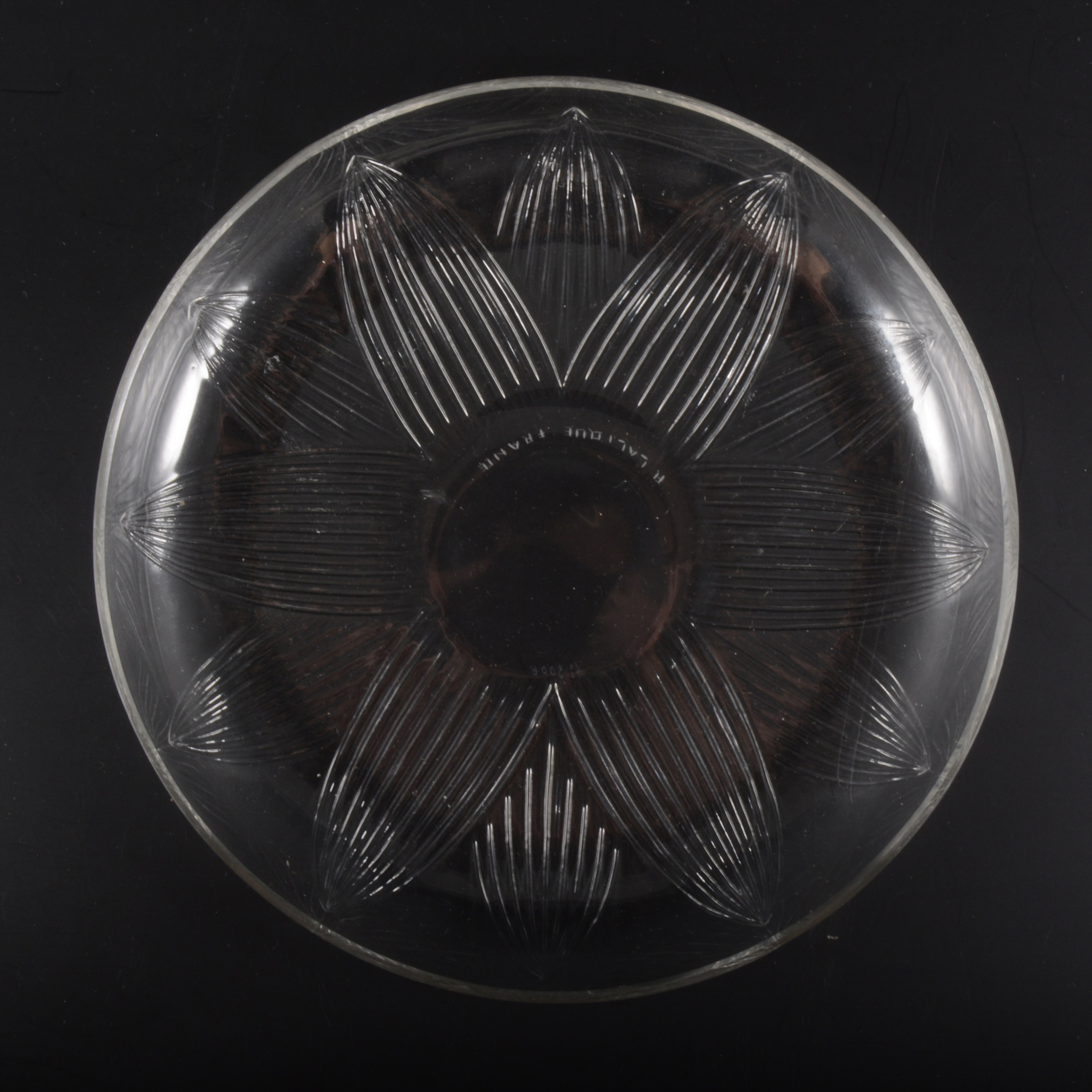 A 'Lotus' design clear glass shallow bowl/ dish, by René Lalique. - Image 2 of 2