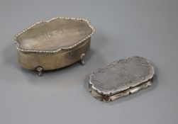 A Victorian silver snuff box by Foxhall & Co, Birmingham, 1851 and a George V silver trinket box,