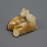 A white jade carving