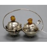A Polish 925 white metal and amber set double condiment stand with two spoons, width 12.4cm.