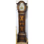 An oak grandmother clock H.163cm