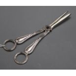 A pair of Victorian silver grape shears, George Adams, London, 1856, 17.5cm.