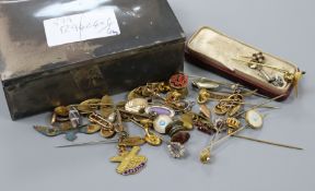 A collection of Victorian stick pins and sundry other items including jewellery.