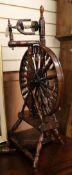 A spinning wheel W.47cm