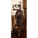 A spinning wheel W.47cm