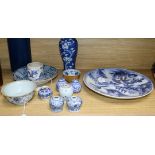 A collection of Chinese blue and white ceramics largest diameter 34cm (12)