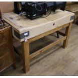 A butchers block W.122cm