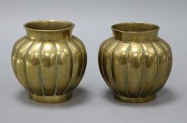 A pair of Chinese bronze fluted vases height 9.5cm