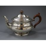 A George V silver teapot, by Mappin & Webb, Birmingham, 1923, gross 18.5 oz.