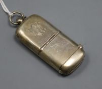 An Edwardian silver combination sovereign/vesta case, by Clark & Sewell, Birmingham, 1901, 7cm.