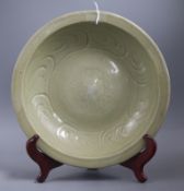 A Chinese Longquan celadon dish, Yuan dynasty Diameter 32cm