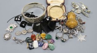Collection of silver and mainly costume jewellery