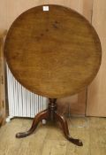 A Georgian mahogany tilt top tea table W.76cm