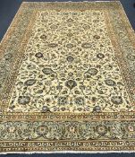 A Kashan rug 340 x 230cm