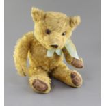 A 1930's English bear, 19in.
