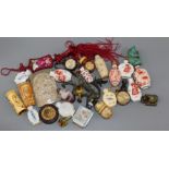 A mixed quantity of items including Chinese snuff bottles etc.