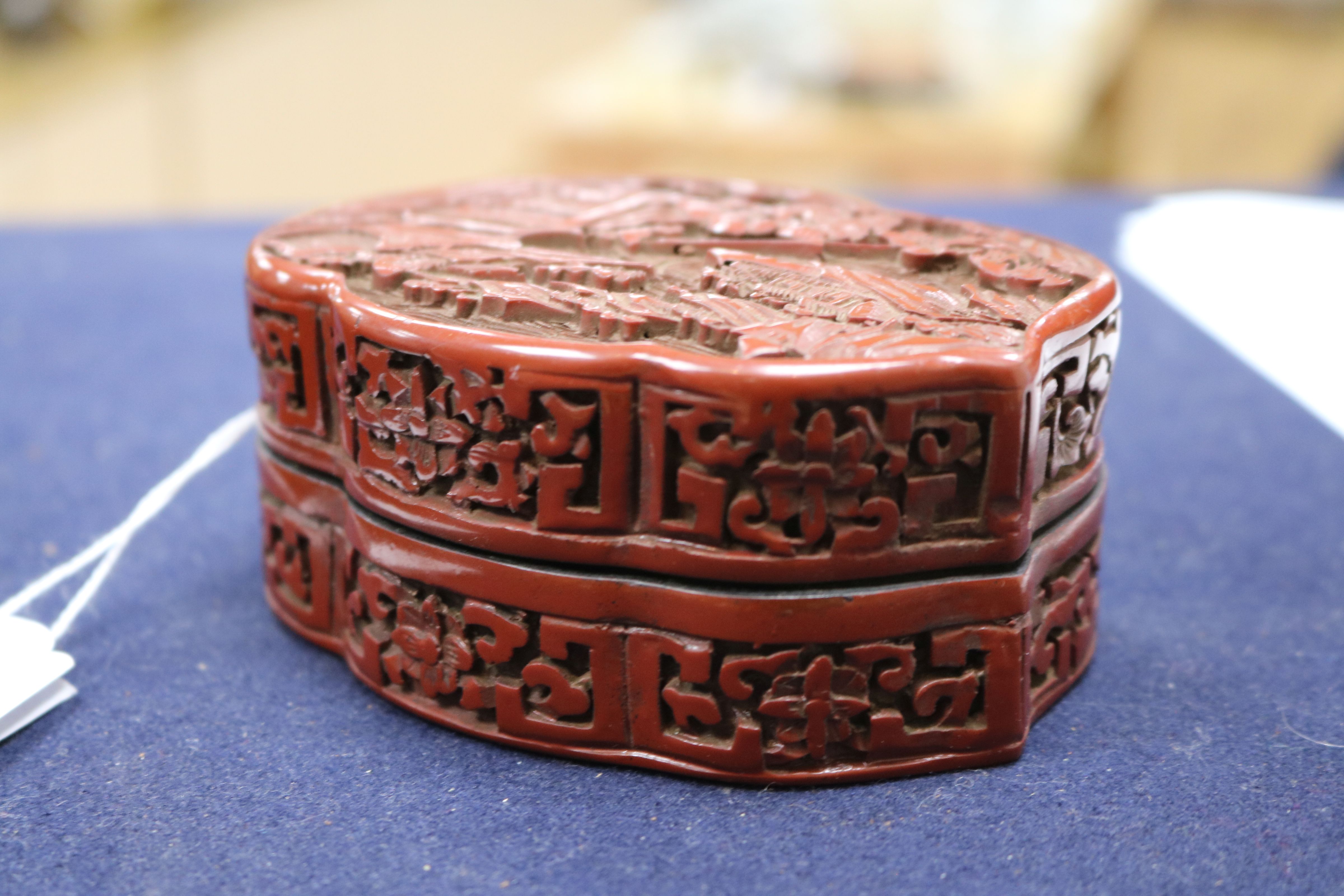 Two Chinese red lacquer boxes and covers - Image 5 of 7