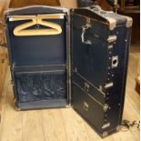 An early 20th century travelling compactum trunk by Ermette W.57cm