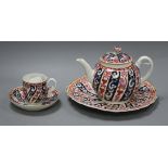 A Worcester 'Queen Charlotte' pattern part tea service, circa 1765, comprising teapot and cover,