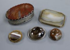 A Georgian white metal and jasper hardstone oval snuff box and four hardstone brooches including