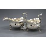 A pair of Georgian style silver sauce boats, Elkington & Co, Sheffield 1911, height 12.2cm, 17.5