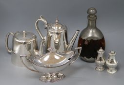 A Georgian silver salt (a.f.), a Royal Holland pewter-mounted amber glass decanter, an Elkington