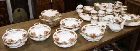 A quantity of Royal Albert 'Old Country Roses' tableware, comprising five circular tureens and