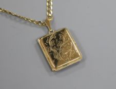 A modern 9ct gold locket, on a 9ct gold chain, locket 31mm.