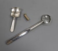 A George IV silver caddy spoon, Birmingham, 1832, (a.f.), a Sampson Mordan 9ct. propelling pencil