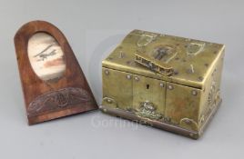 A WWI 'Trench Art' casket, with bi-plane handle and inscriptions and plaque relating to Major Edward