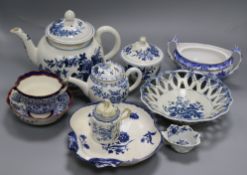 A group of late 18th century Worcester blue and white ceramics