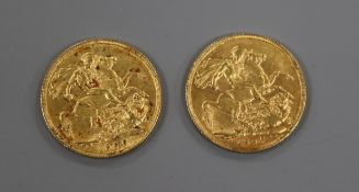 Two Edward VII gold sovereigns, 1906 and 1907, VF